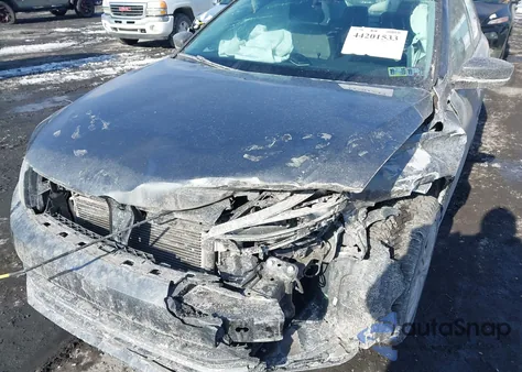 2017 Volkswagen Jetta 1.4T S z USA, uszkodzony, nr VIN 3VW2B7AJ5HM335862